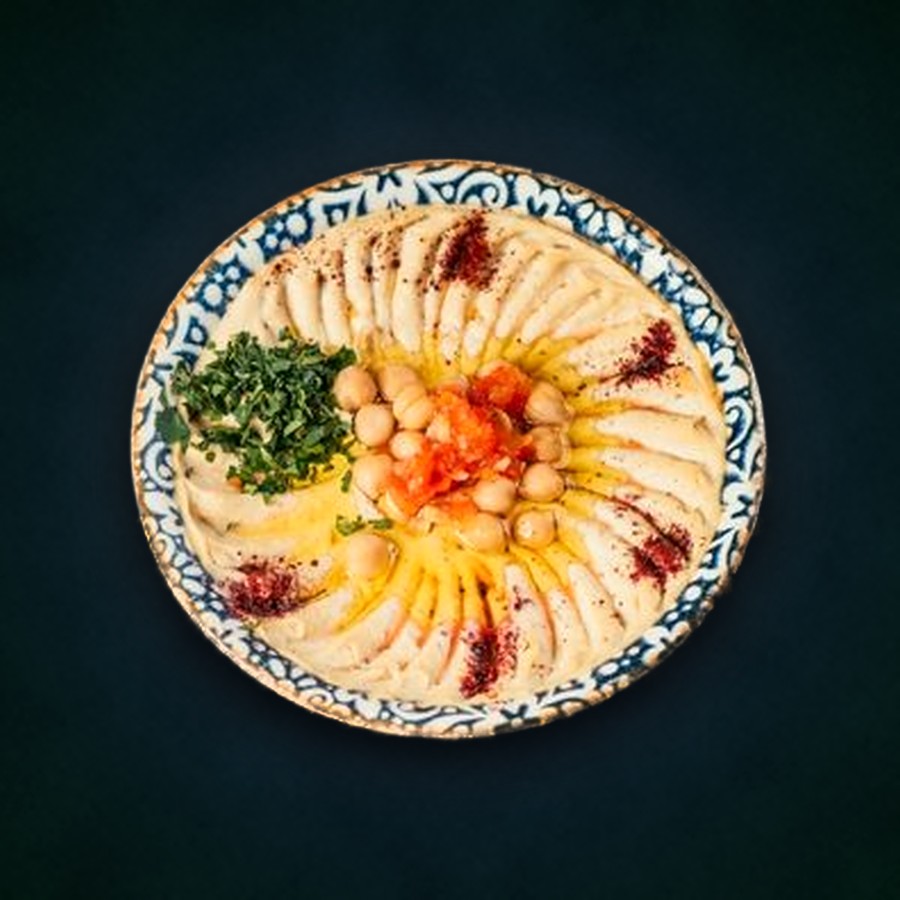 Hummus przygotowywany w Leila Mezze & Lounge