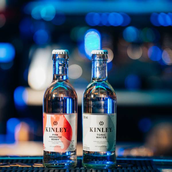 Kinley Pink Aromatic Berry/ Kinley Tonic Water
